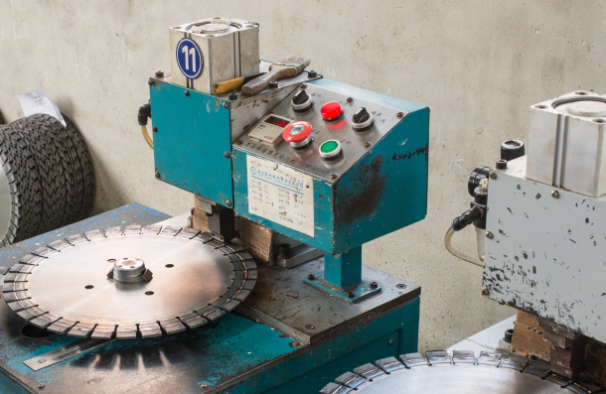 你對金剛石切割片框架鋸了解多少？